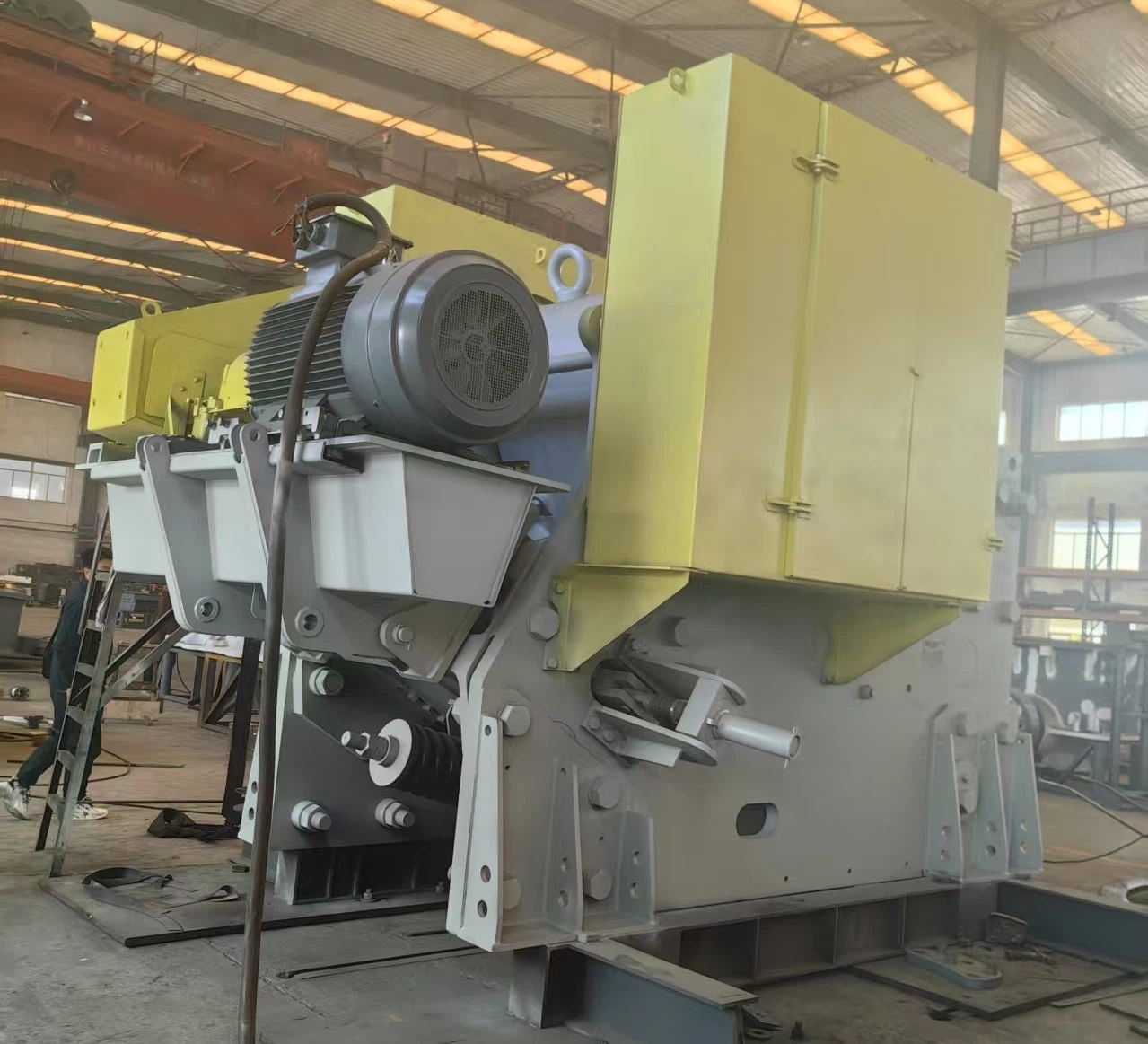 C series jaw crusher in MR factory