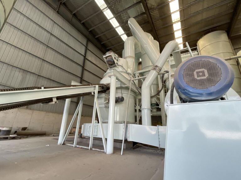 7tph Molino Raymond MGW138 para moler bentonita