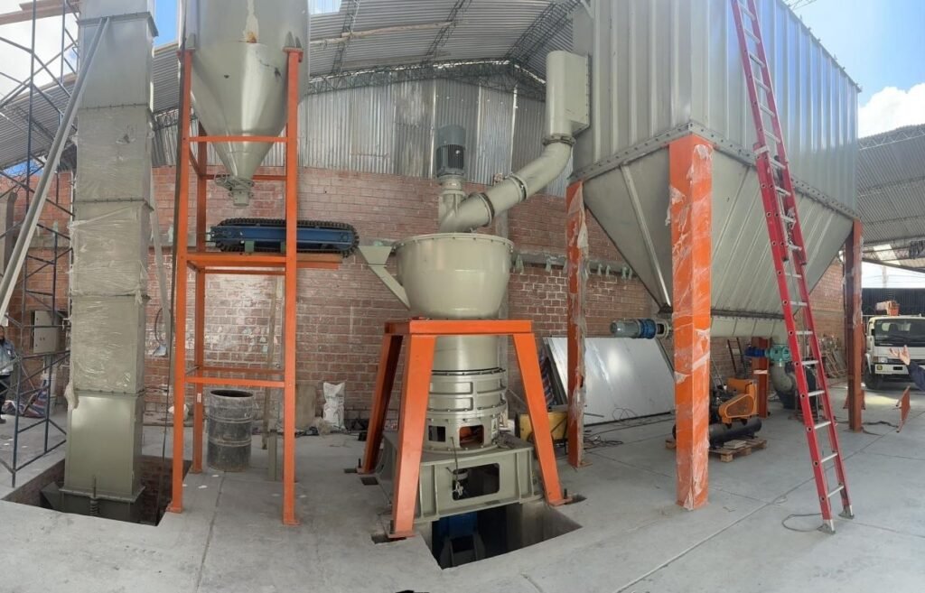 0.4 tph Molino Ultrafino para moler carbonato de calcio y sulfato de calcio