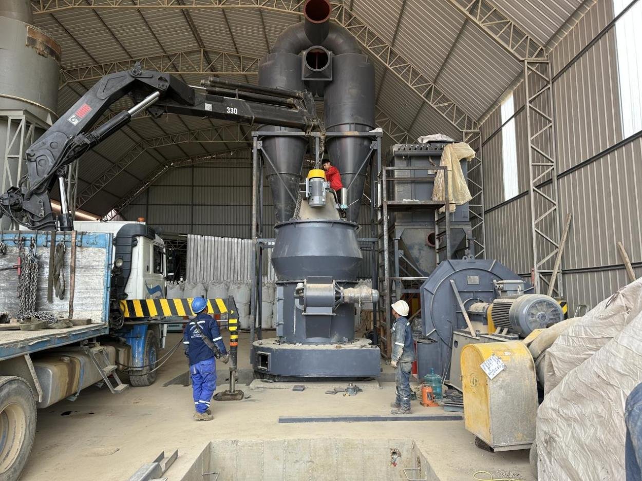 Barita molida en molino Raymond